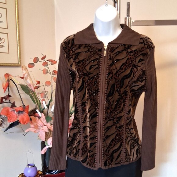 NWT Woman's Dark Brown Zip-Up Cardigan Knitwear Lightweight Sweater 6 S - Picture 2 of 9